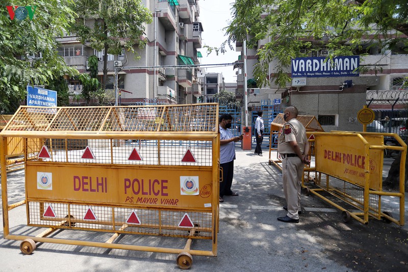 tat ca 11 quan cua thu do delhi (an do) deu la "vung do" covid-19 hinh 1
