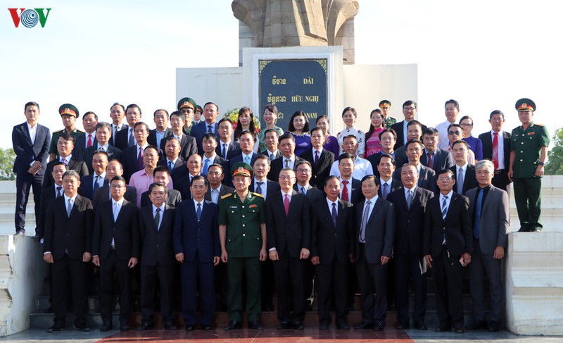 cong dong nguoi viet tai campuchia ky niem ngay thuong binh, liet sy hinh 3