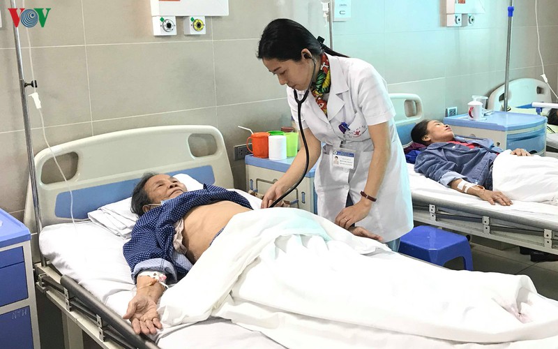 benh nhi nhap vien tang dot bien do cum a va o nhiem khong khi hinh 3