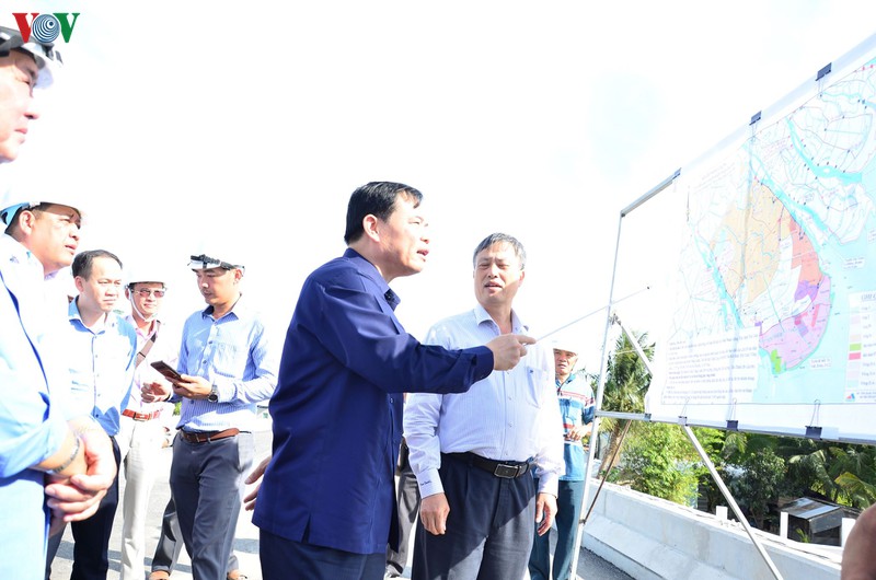 dbscl vua chuan bi vui xuan vua khan truong chong man hinh 4