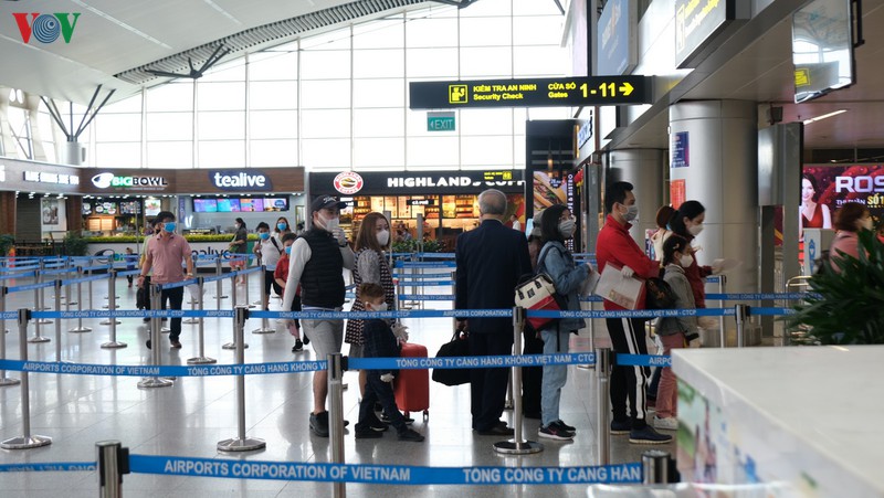 san bay da nang van tiep nhan cac chuyen bay tu trung quoc hinh 3