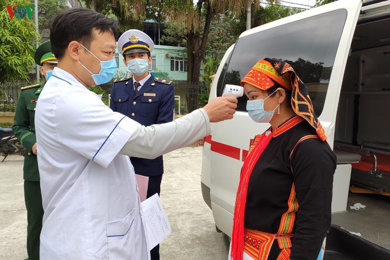 can canh khu cach ly tam thoi noi tuyen dau bien gioi lai chau hinh 11