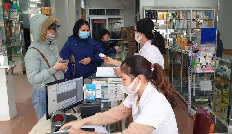 ngay dau tien deo khau trang bat buoc, nguoi dan co chap hanh nghiem? hinh 2