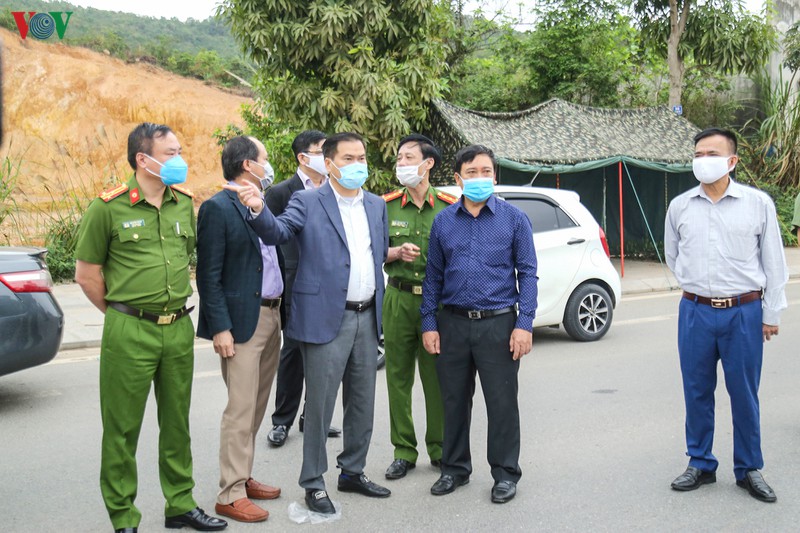 quang ninh van dong quay dau nhung phuong tien khong co nhiem vu cap thiet hinh 14
