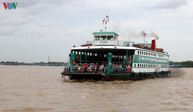 tphcm tam ngung hoat dong pha cat lai va cac ben bai, do ngang hinh 1