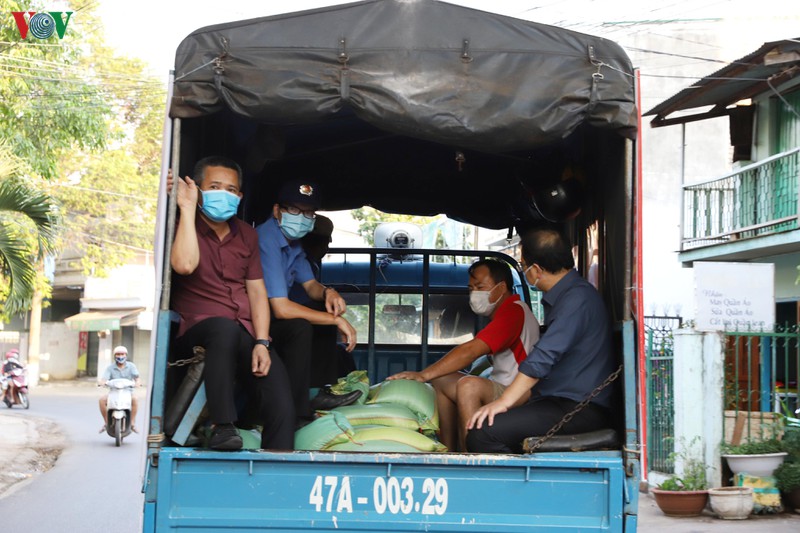 dak lak lan toa nghia tinh "la lanh dum la rach" mua dich covid-19 hinh 3
