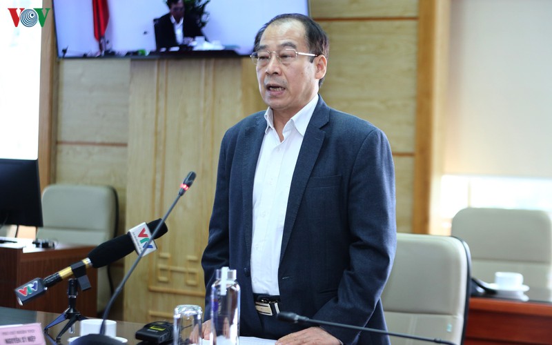dich covid-19 van con o cong dong, ty le nguoi lanh mang mam benh cao hinh 3