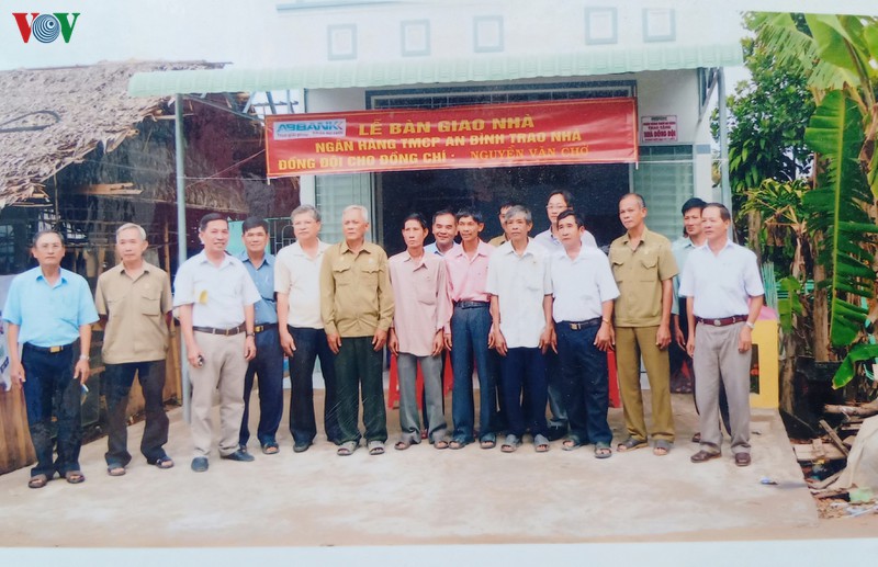 tam long vi tuong ve huu van dong xay hon 1.000 can nha cho dong doi hinh 2