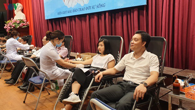 ngay hoi hien mau "nang hong 2020" tai hoc vien bao chi va tuyen truyen  hinh 3