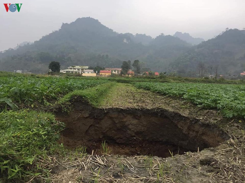 bac kan cong bo nguyen nhan gay sut lun tai huyen cho don hinh 1