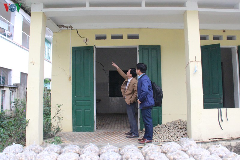 bac kan cong bo nguyen nhan gay sut lun tai huyen cho don hinh 4