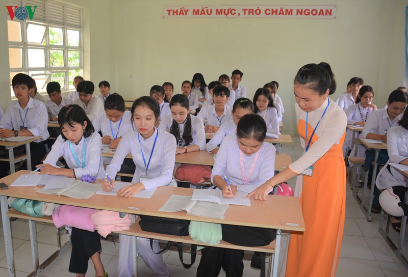 co giao dung cai luong day truyen kieu duoc tang bang khen hinh 1
