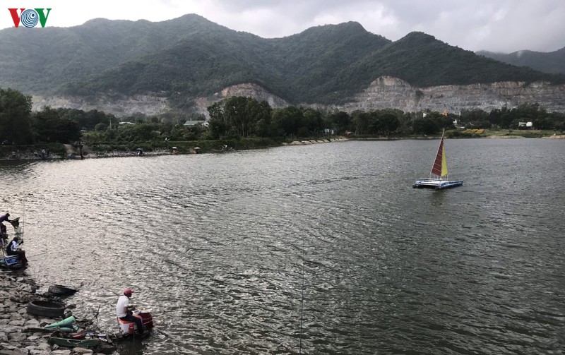 tai dien tinh trang doanh nghiep xay dung trai phep o khu vuc ho suoi da hinh 2