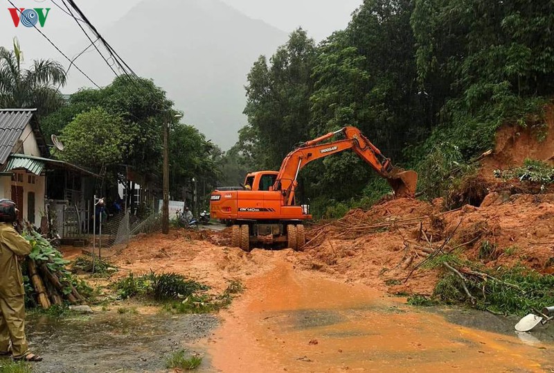chu tich ubnd tinh lai chau yeu cau san sang ung pho voi mua lu hinh 3