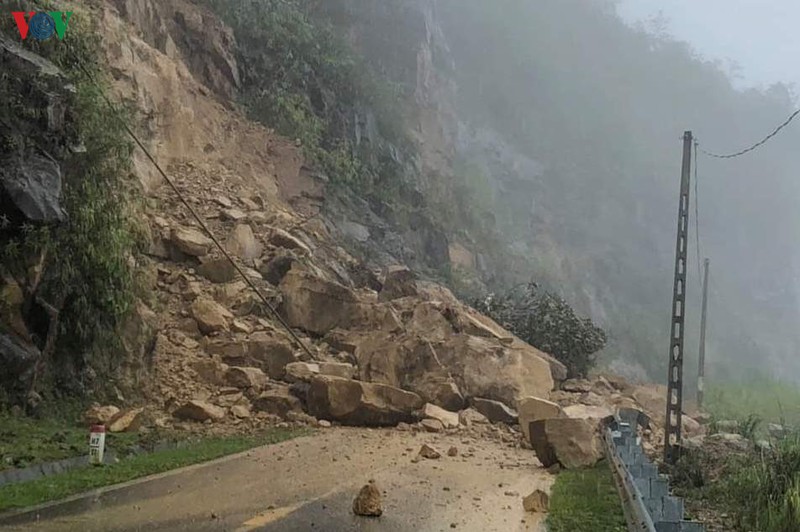 chu tich ubnd tinh lai chau yeu cau san sang ung pho voi mua lu hinh 2