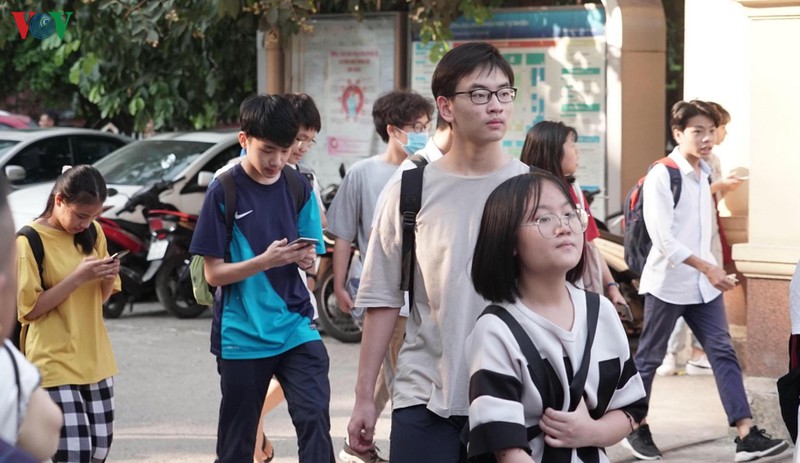 de hoa chuyen khoa hoc tu nhien kho - thi sinh chi lam duoc 60% hinh 2
