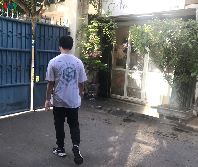 thi sinh, phu huynh hot hai vi di muon, quen giay to thi vao lop 10  hinh 9