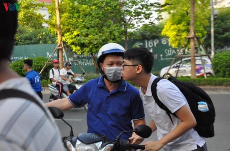 thi sinh ha noi thi mon cuoi ky tuyen sinh vao lop 10 hinh 1