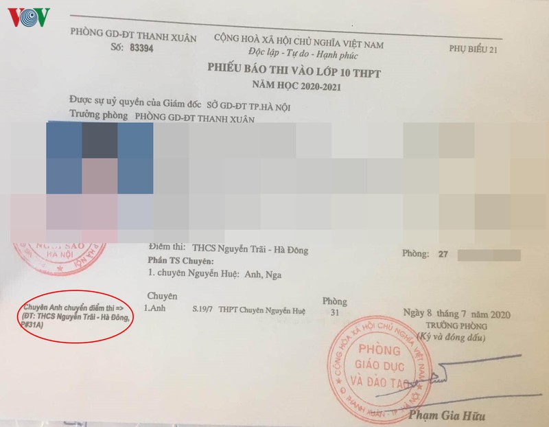 phu huynh buc xuc, nhieu nguoi khong nhan duoc tin nhan doi diem thi cua con hinh 3