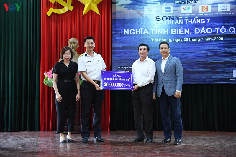 "tri an thang 7 - nghia tinh bien, dao to quoc" hinh 3