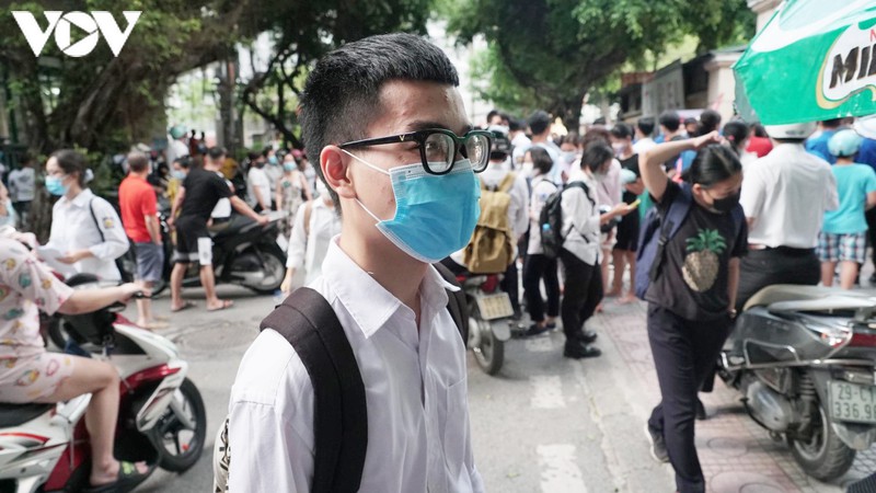 de vat li ky thi tot nghiep thpt: kho kiem diem 9-10 hinh 1