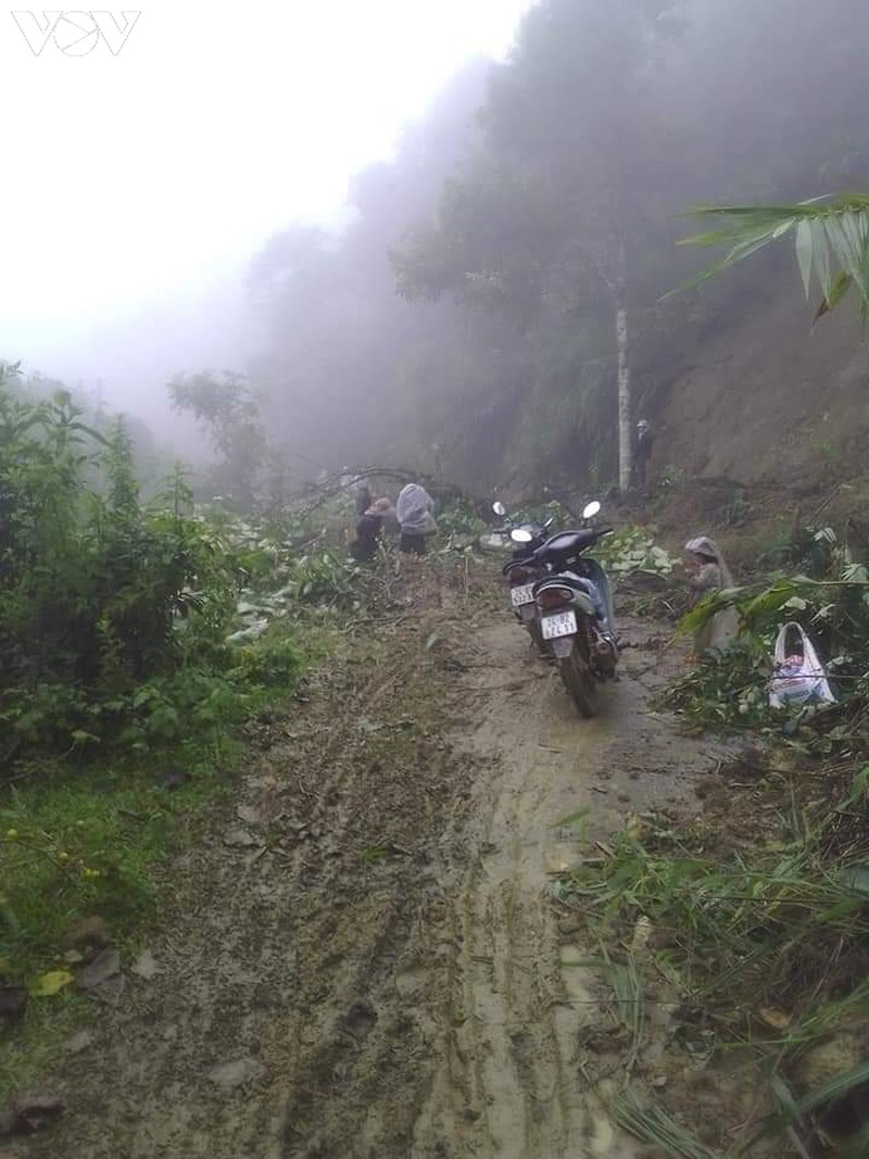 mua lu gay ngap ung, sat lo nhieu noi o lao cai hinh 2