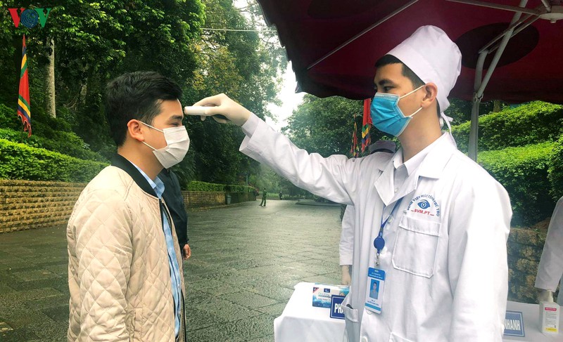 le hoi den hung nam 2020 tinh lang den la trong thoi diem dich covid-19 hinh 4