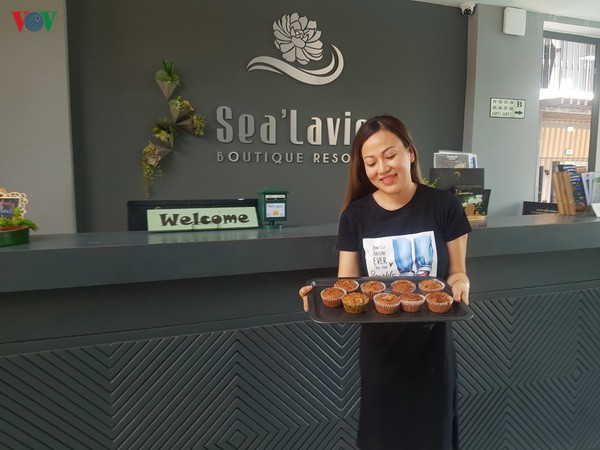 nhung khach nuoc ngoai o lai voi hoi an hinh 4