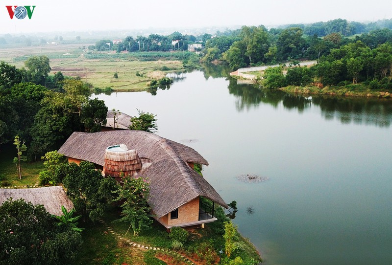doc dao ngoi nha o nong thon hinh luoi liem  hinh 1