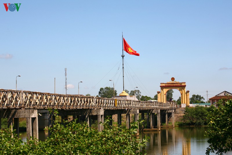 tham cau hien luong va on lai khat vong thong nhat non song hinh 3