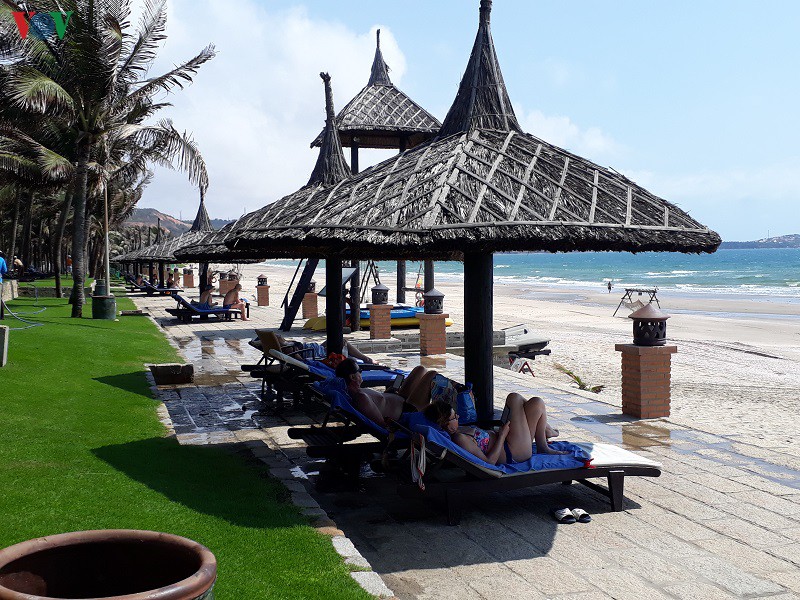 du lich binh thuan vuot kho thoi dich benh covid-19 hinh 1