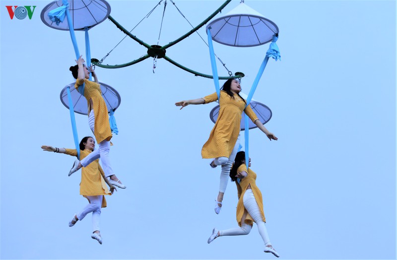  "gala xiec 3 mien 2020" lan dau dien ra tai thanh pho ha long hinh 10