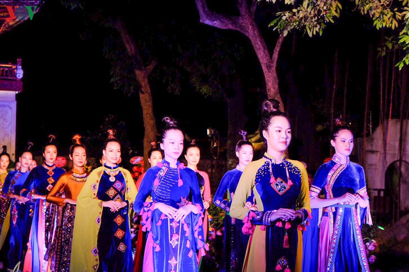 ra mat clb phu nu voi di san van hoa viet nam hinh 4