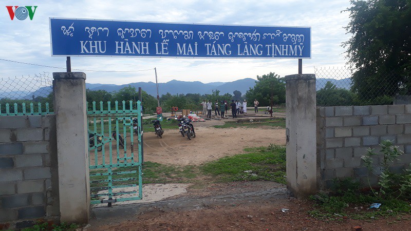 nguoi cham co nhieu doi moi trong viec cuoi, viec tang hinh 3