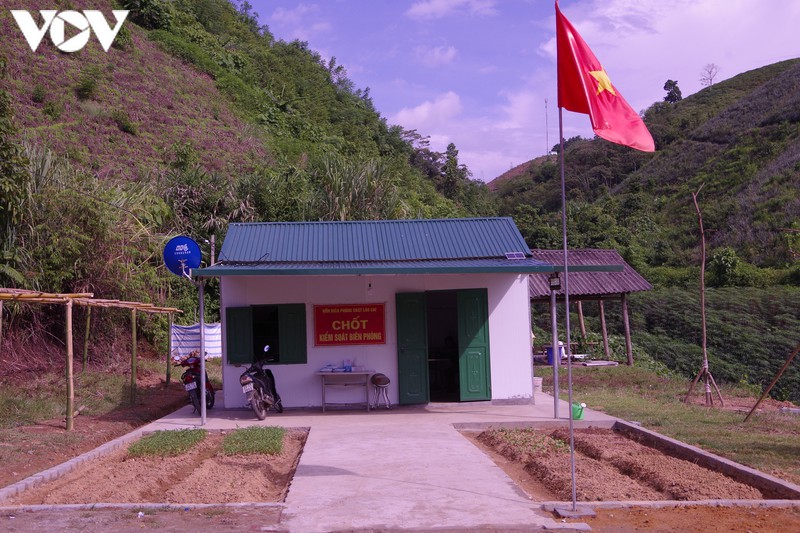 lao cai kien co hoa 22 chot da chien phong chong dich truong ky tren bien gioi hinh 7