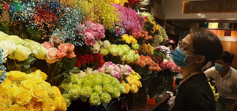 gia hoa hong ngay valentine tai tphcm tang gap 3-4 lan ngay thuong   hinh 1