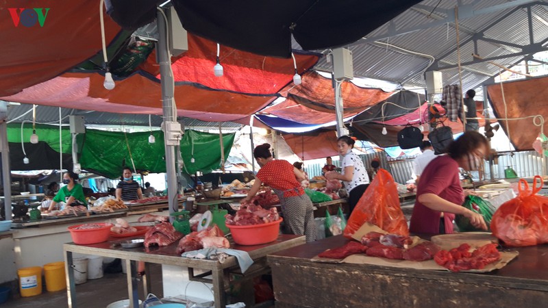 kinh doanh e am, tieu thuong lao dao vi covid-19 hinh 1