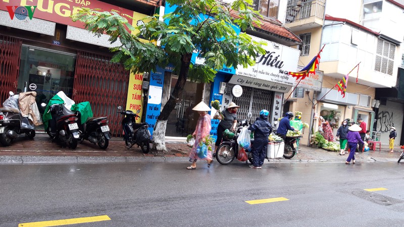 các cửa hàng kinh doanh tại hà nội "thức giấc" sau một giấc "ngủ đông" hình 11 cac cua hang kinh doanh tai ha noi "thuc giac" sau mot giac "ngu dong" hinh 11