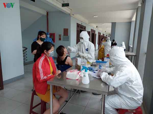 343 nguoi viet tu dai loan ve nuoc am tinh voi virus sars-cov-2 hinh 1