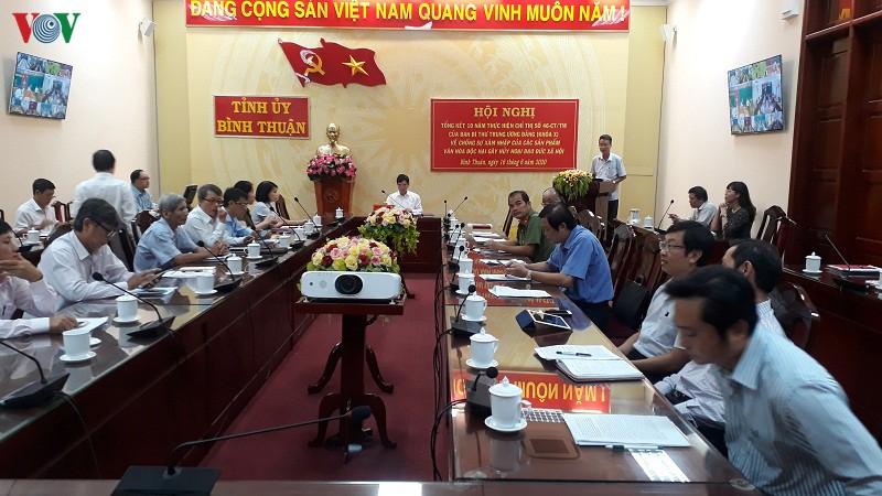 binh thuan gap kho trong ngan chan van hoa doc hai tren internet hinh 1