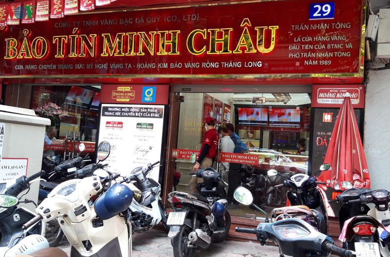 gia vang se tiep tuc "tao song", cham nguong 60 trieu dong/luong  hinh 2