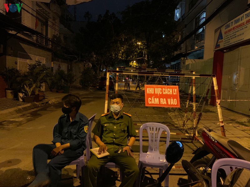 tphcm phong toa mot con duong do co nguoi nghi mac covid-19  hinh 1