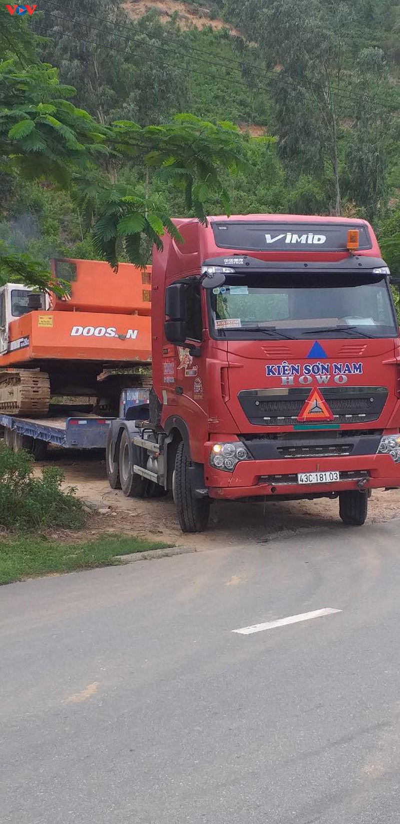 loi dung cach ly xa hoi, khai thac tan thu dat doi trai phep o da nang hinh 1
