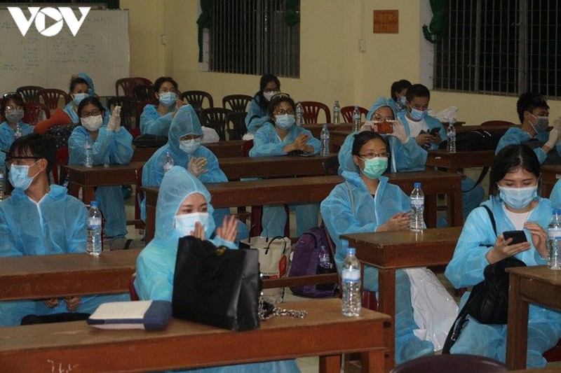 131 cong dan cach ly tai dong thap am tinh voi sars-cov-2 hinh 1