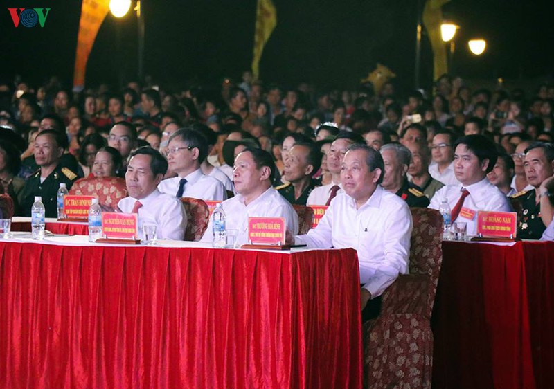 xuc dong chuong trinh khat vong thong nhat tai doi bo hien luong- ben hai hinh 1