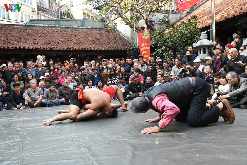 trai trang lang mai dong tranh tai o hoi vat dau xuan canh ty 2020 hinh 10