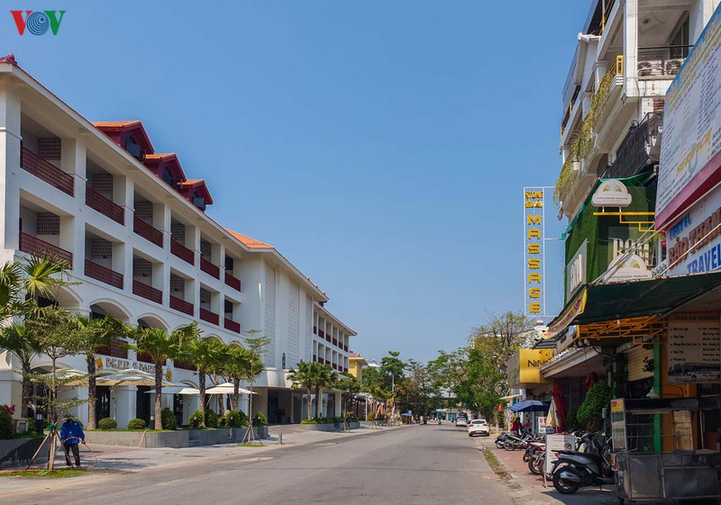 hue han che toi da ra duong, su tinh lang can thiet trong luc nay hinh 1