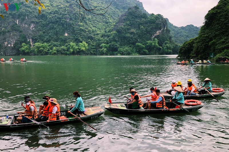 du khach do ve danh thang trang an dip nghi le 30/4 va 1/5 hinh 11