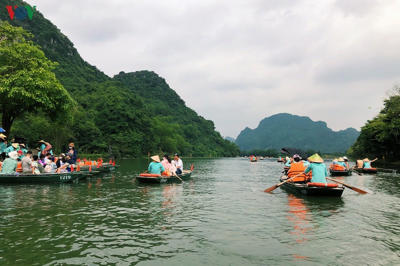 du khach do ve danh thang trang an dip nghi le 30/4 va 1/5 hinh 12