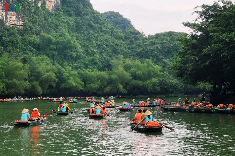 du khach do ve danh thang trang an dip nghi le 30/4 va 1/5 hinh 9